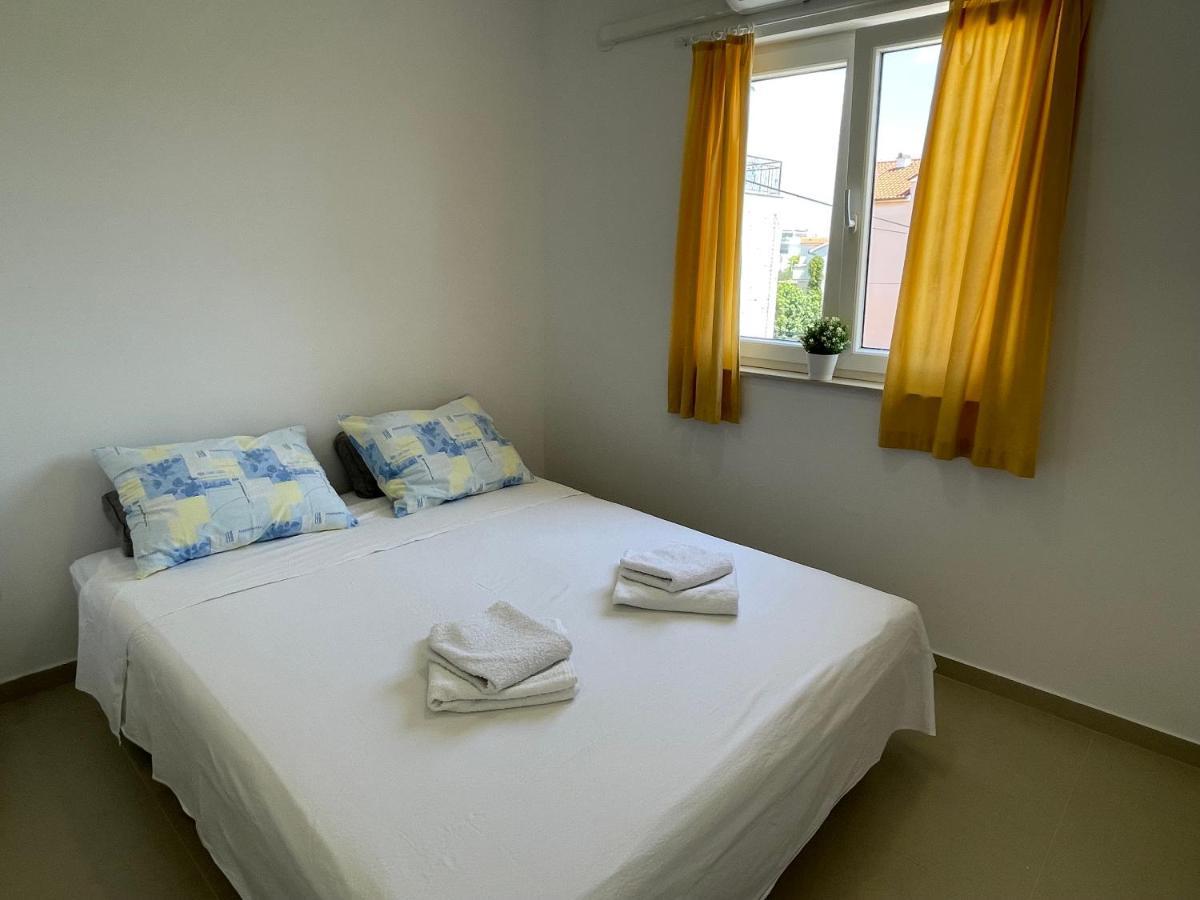 Apartmani Jasminka Vodice Exterior foto